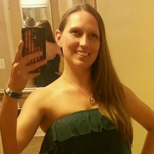 Meet your Posher, Andrea